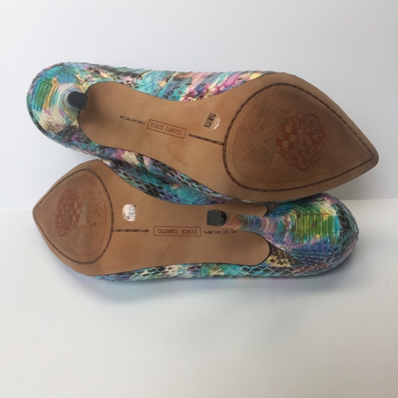 VINCE CAMUTO Hallee Pastel Snakeskin Heels 7.5 EUC - Picture 7 of 8